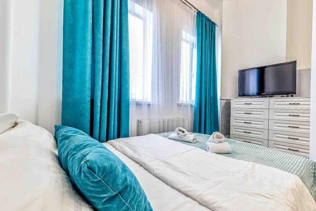 Уютная Квартира С Террасой В Сердце Столицы Apartment Taldykol Exterior photo